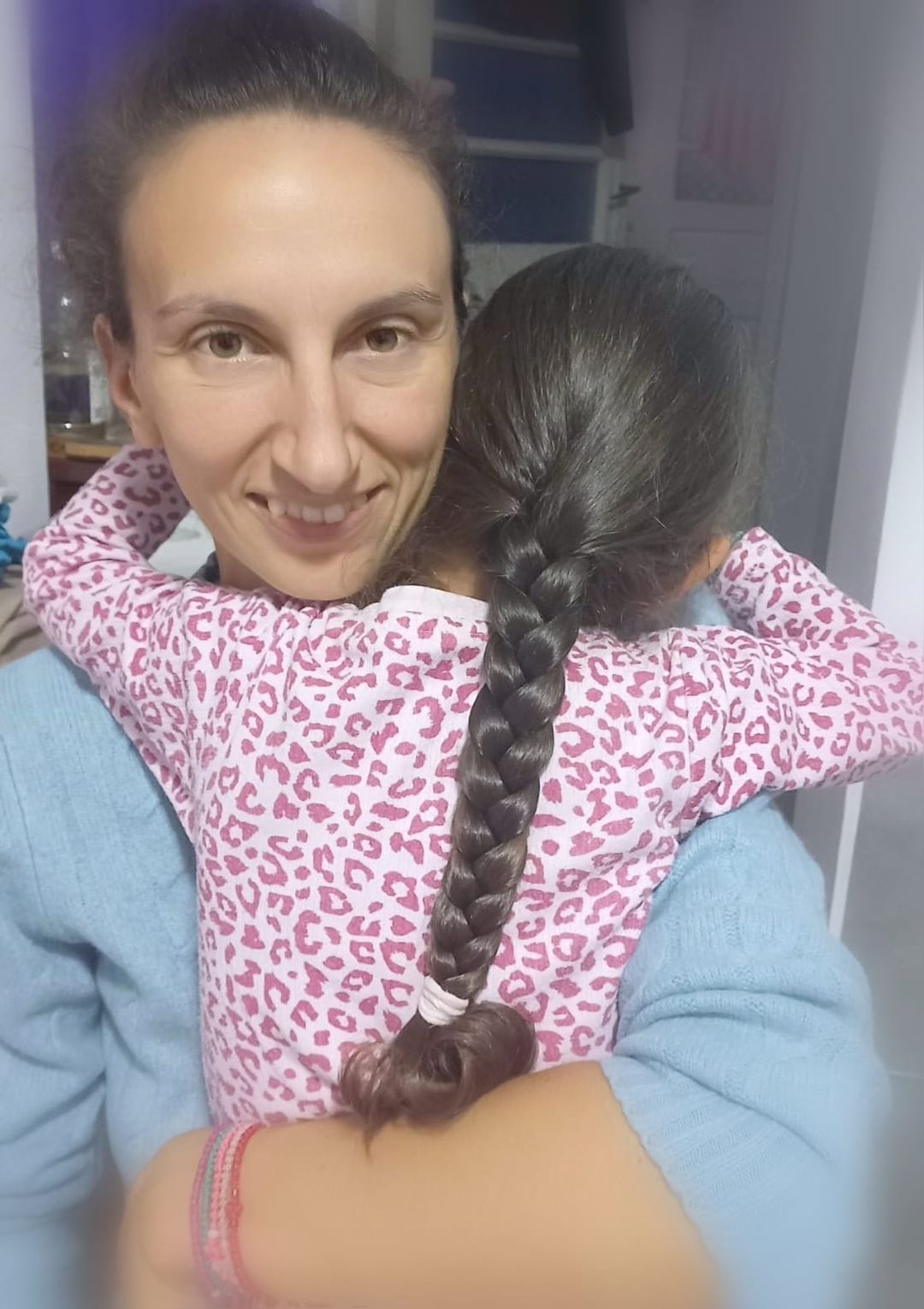 Prețuiesc părul copilei mele